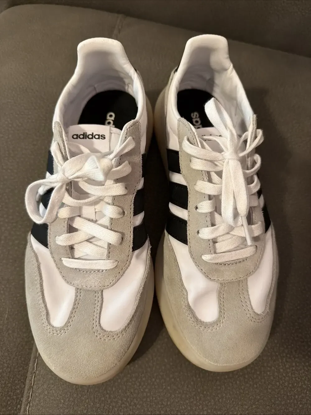 Adidas Samba Size 6.5 Unisex Tennis Shoes Black Gray And White Sneakers